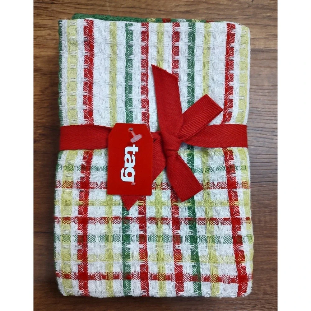 Set of Three Tag Christmas Holiday Kitchen Hand TowelsChristmas Plaid Stripes
